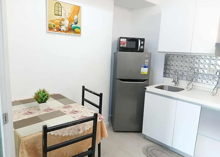 Azure Residences 1 Bedroom With Wide Balcony *